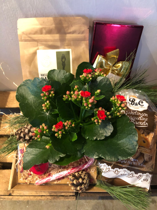 nice Cozy Christmas gift basket